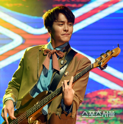 엔플라잉 권광진, 임의 탈퇴→팬 교제 인정·성추행 부인→탈퇴 확정(종합)