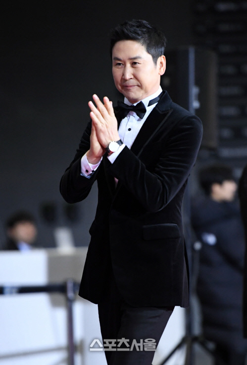2018 SBS 연기대상 레드카펫...신동엽 사회자  [포토]