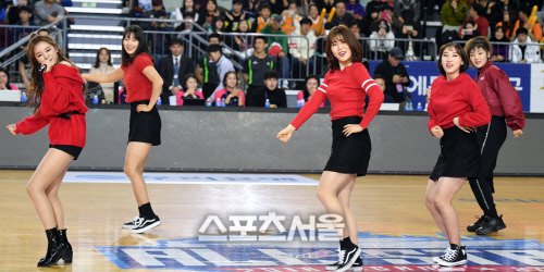 [포토] 신지현-나윤정-이주연-홍소리 '댄스 여신으로 변신'