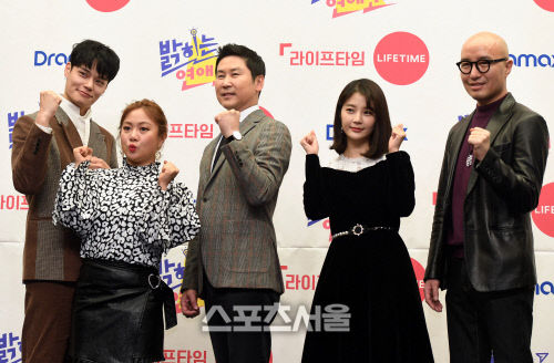 [포토] 정혁-박나래-신동엽-임현주-홍석천, '밝히는 연애코치' 화이팅