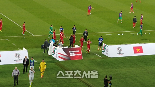 박항서 감독 하프타임