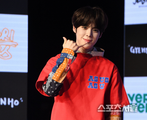 [포토] 베리베리 민찬, 비주얼 담당입니다~!