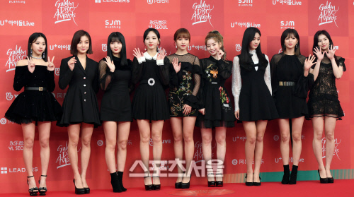 JYP 측 "신인 걸그룹, MV 촬영…데뷔 시기 미정"(공식)