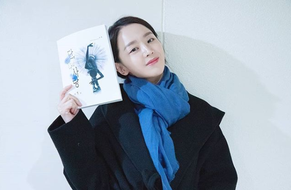 신혜선, 차기작 '단, 하나의 사랑' 대본 인증샷…대세 굳히기 준비
