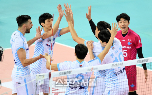 [포토] 대한항공 \'1세트는 우리가 가져간다\'