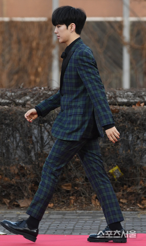 [포토] 세븐틴 호시, 멋스런 수트!