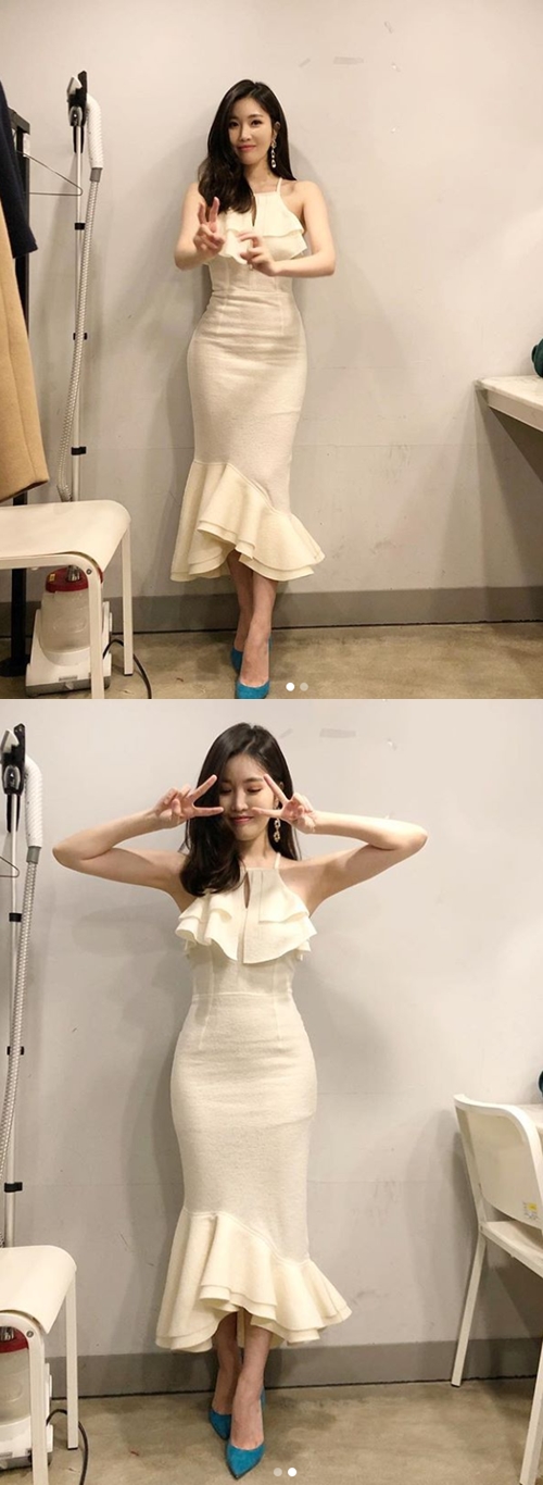 다비치 이해리, 밀착 드레스로 뽐낸 완벽 'S라인' 자태