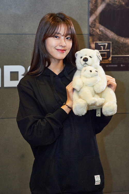 설현, 정해인 이어 세이브베어 2호 후원자로 "모든 곰 파이팅!"