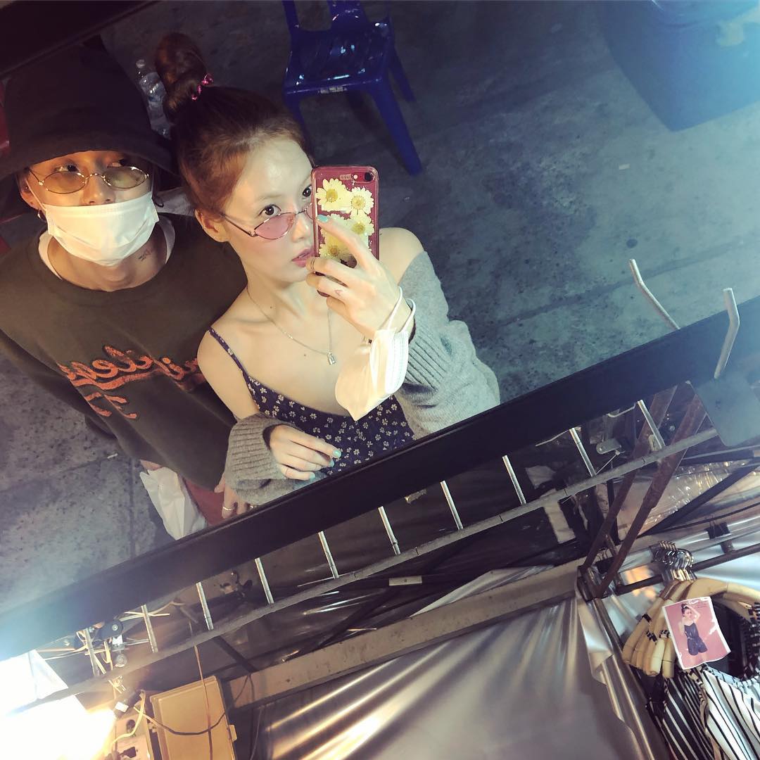 현아♥이던, 달달한 태국 야시장 데이트 "맛있다고 했지!"