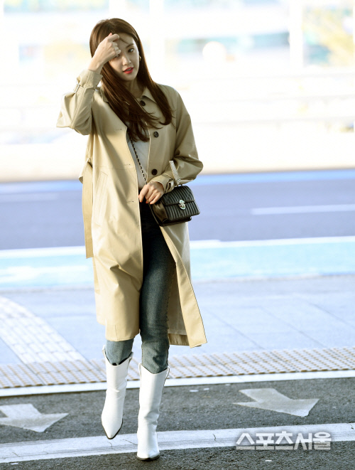 [포토] 이주연, 겨울 바람 헤치며~!