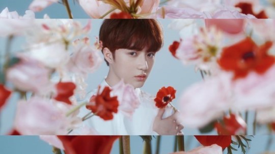 'BTS 동생그룹' 투모로우바이 투게더, 범규 '퀘스처닝 필름' 공개 