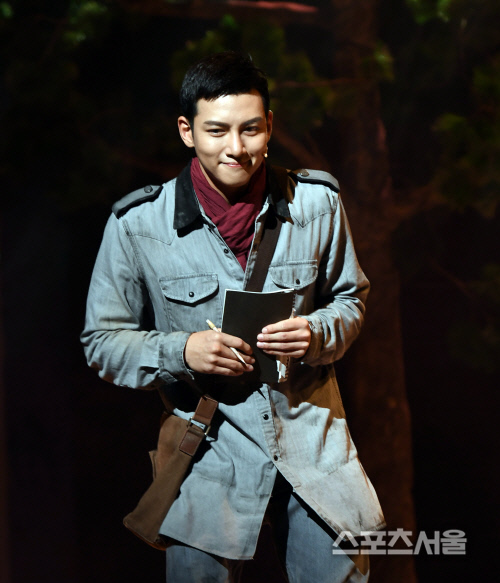 [포토] 지창욱, 편지 들고 애절한 표정