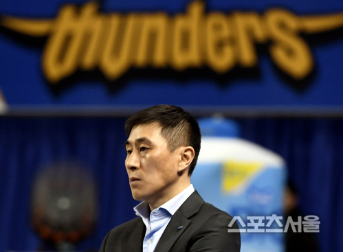 [포토] 삼성 이상민 감독, 썬더스가 이렇게...