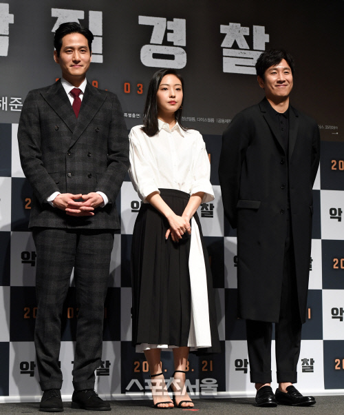 [포토] 박해준-전소니-이선균, '악질경찰' 사랑해 주세요