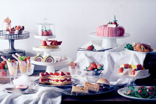 그랜드인터컨티넨탈_코스_스트로베리고메부티크