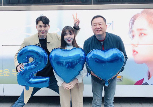 정우성X김향기 '증인' 200만 돌파.."따뜻한 감동의 힘"