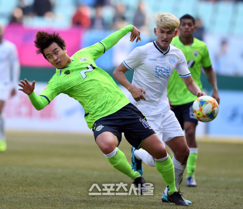 [포토] 이동국 '파울이야'