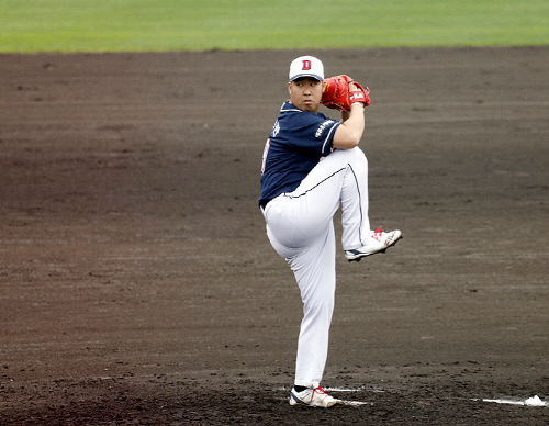 '유희관 3이닝 1실점' 두산, 日 사회인 야구팀과 평가전 2-2 무승부