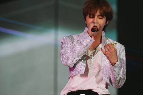 지드래곤, 현역 복무 이어간다…바람잘 날 없는 군생활[SS이슈]