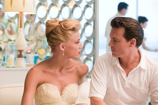 조니 뎁, 전 부인 앰버 허드 고소...5000만 달러 손해배상 청구[할리웃톡]