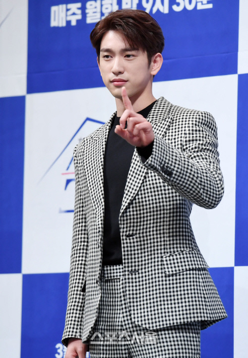 사이코메트리 포즈로... 박진영 [포토]