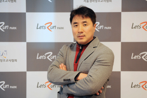 [경마단신]서인석 조교사, 9년만에 300승 달성 外