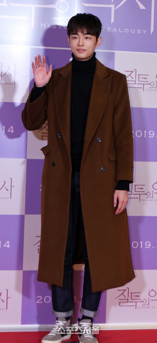 [포토] 강희, 완벽 비율 뽐내며