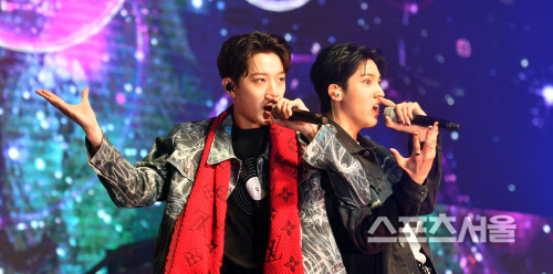 '우석X관린' 래퍼들의 환상적인 하모니[포토]