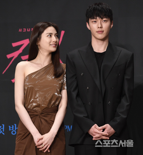 [포토] 나나, 장기용을 향한 눈빛이...?