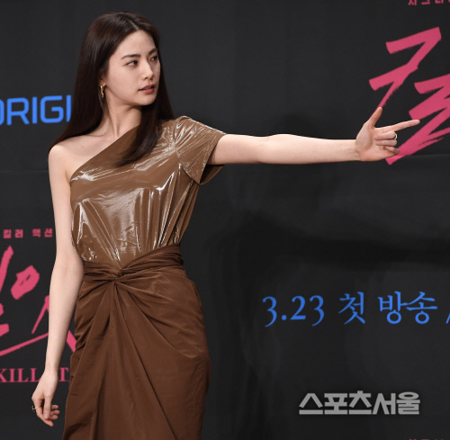 [포토] \'킬잇\' 나나, 빵야~!