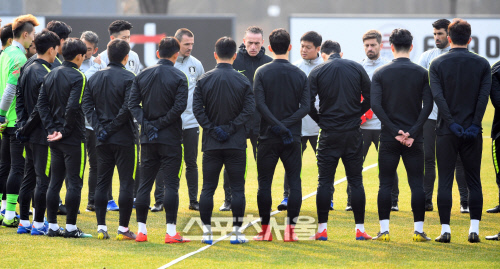 벤투 감독, 훈련 내용에 대해 [포토]