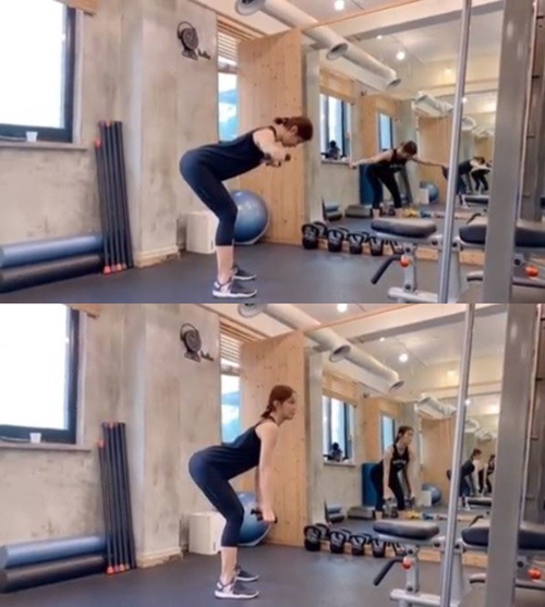 "아이 엄마 맞아?" 손태영 '군살 無+애플힙' 완벽 몸매 공개