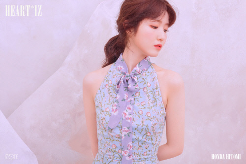 (0321) 아이즈원 미니 2집 _하트아이즈_ 오피셜 포토 #혼다 히토미