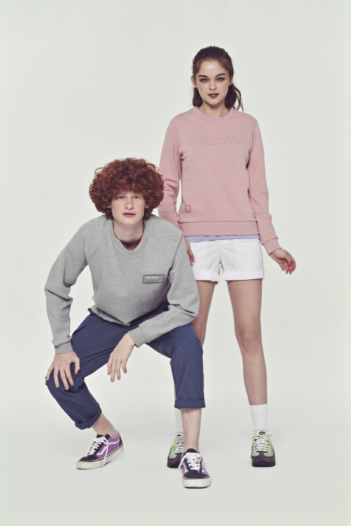 [아웃도어 뉴스]마모트, 봄 최애템 '스웨트 셔츠' 선보여 外