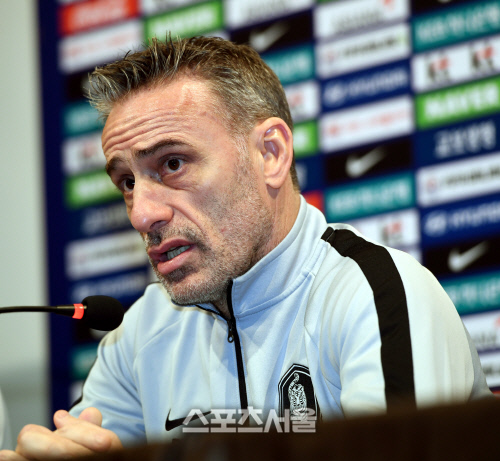 [포토] 벤투 감독, 콜롬비아의 케이로스 감독은...