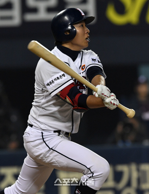 두산 정수빈, 마침표 꾹[포토]