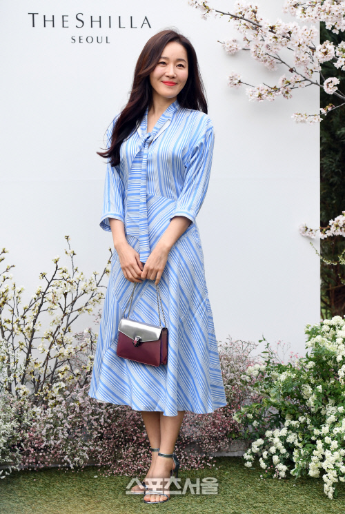 [포토]엄지원, 정현이 결혼 축하하러 왔어요!