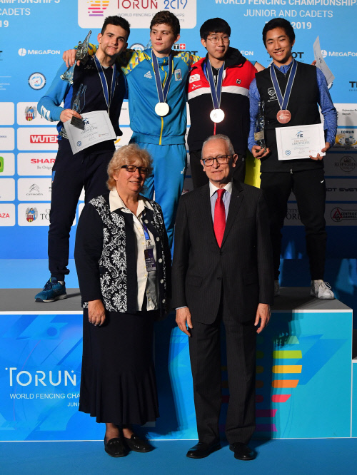 고교생 펜서 이도훈, 세계선수권서 값진 동메달