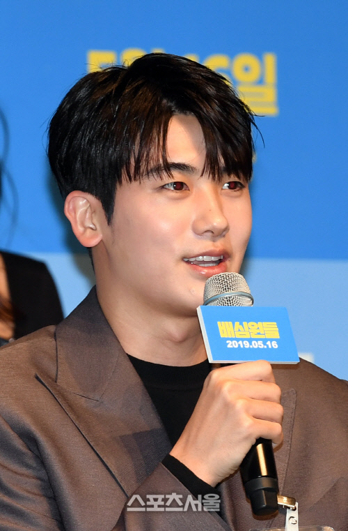 [포토]박형식, '첫 영화 데뷔 떨려요!'