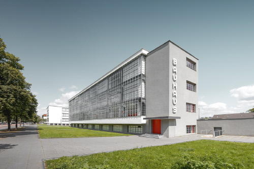 데싸우 바우하우스