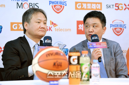 순위 싸움만큼 치열했던 유재학-유도훈 감독의 입담대결