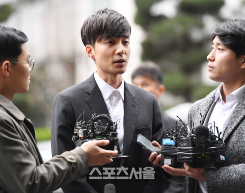 조지타운대, '음란물 유포' 로이킴 자체 조사…퇴학 가능성 有