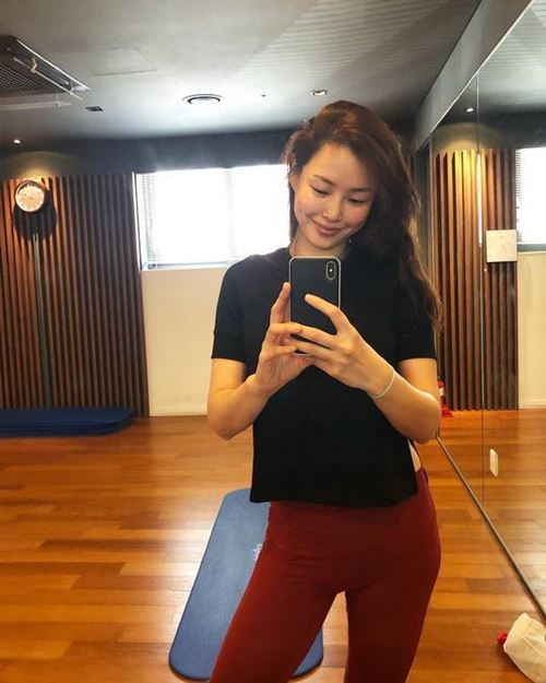 '민낯+레깅스'…굴욕 없는 비주얼 뽐낸 이하늬 '시선 강탈'