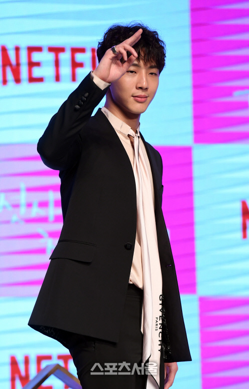 [포토]지수, '포즈 좀 준비했어요!'