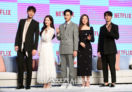 [포토]'첫사랑은 처음이라서' 지수-정채연-진영-최리-강태오