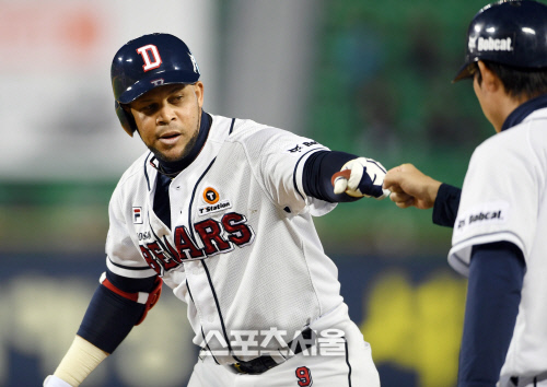 페르난데스, 오늘 감 좋아요...멀티히트 [포토]