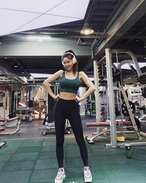 "자신감 뿜뿜" 김준희, 40대 나이 믿기지 않는 몸매