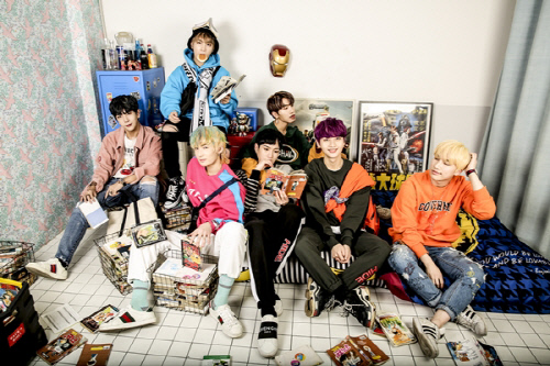 머스트비, 오늘(21일) 교통사고…매니저 사망·멤버 4명 경상