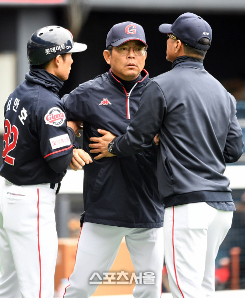 양상문 감독, 우리도 불만 있어요 [포토]