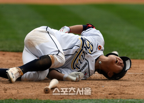 정수빈, 참을 수 없는 고통[포토]